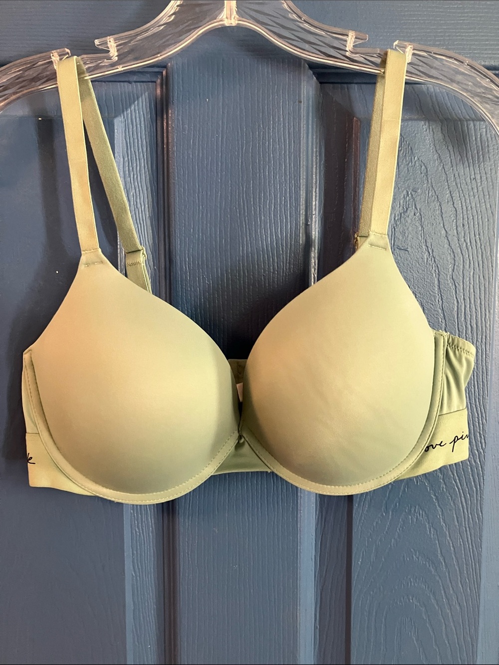 PINK Victoria's Secret Light Green T-Shirt Bra